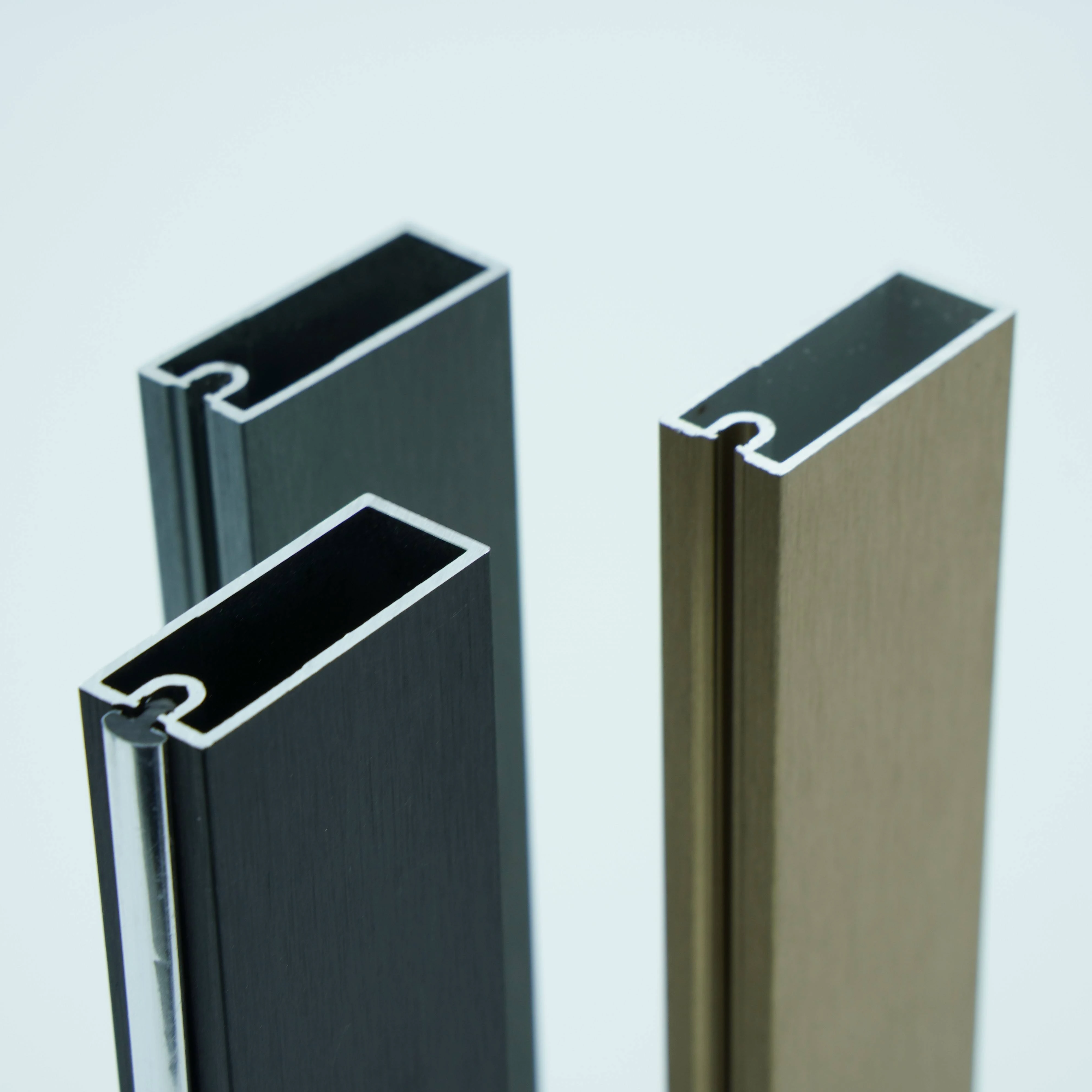 Wholesale Mute Anti-Slip Aluminum Closet Hanging Rod Furniture Hardware Accessories for Clothing for Hanging Clothes