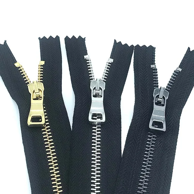 Zipper Factory Free Sample 5# Close-End Metal Zipper for Clothing